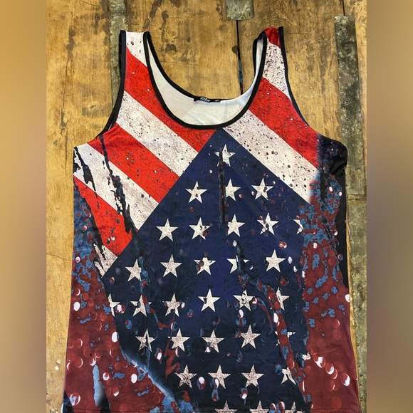 Lily Tops - 🔥BUNDLE OFFER 3/$6 items for $13🔥 LILY tank, size 1XL- NWOT